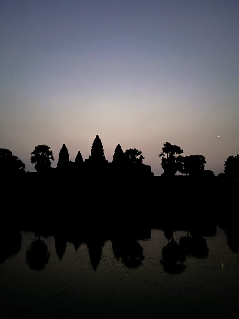 Angkor Wat Early Bird Tour – Beat the Crowds for Sunrise Magic