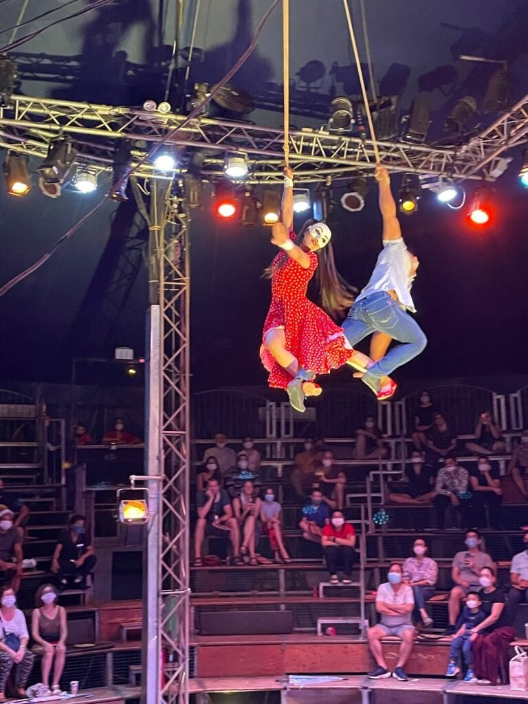phare-the-cambodian-circus (1)